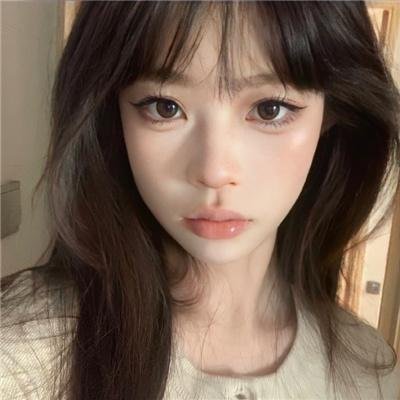 马路对面的房子
